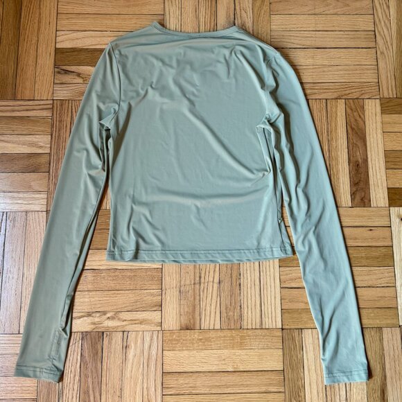 NWT Princess Polly Farro Eco-Friendly Long Sleeve Top Sage Green Sz 8 - Picture 3 of 5